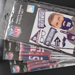 Lot Of 32 PCS NFL NY Giants Party Props